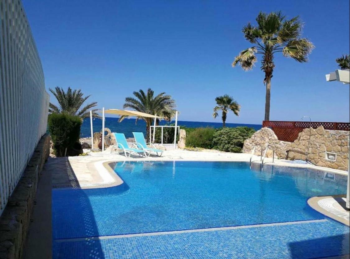 34 Beach Villa Paphos Exterior photo